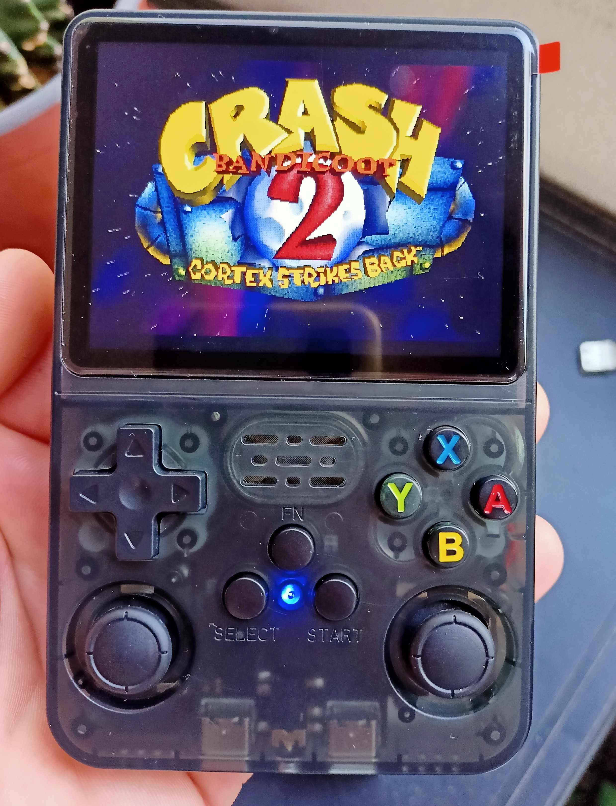 R36S Retro Handheld Video Game Console Linux Review