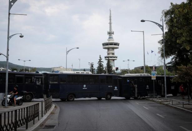 Τα αστυνομικά λεωφορεία δεν είναι από την φετινή ΔΕΘ